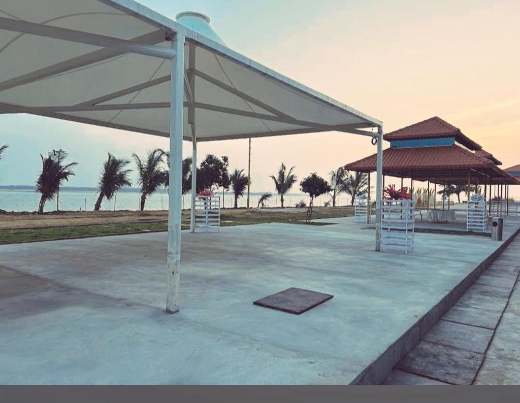 Yanam Resorts Exterior foto